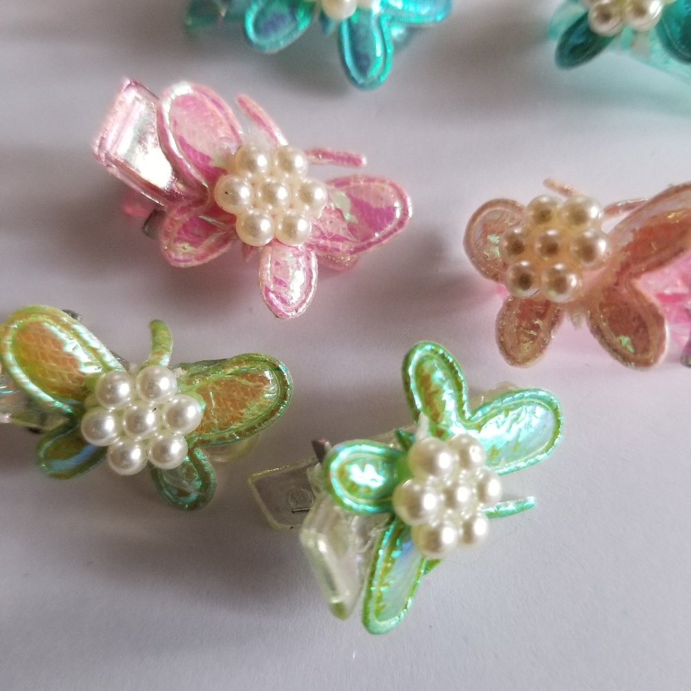 Lot of hair clips vintage to newer barrettes butterfly holiday Christmas - Picture 3 of 12